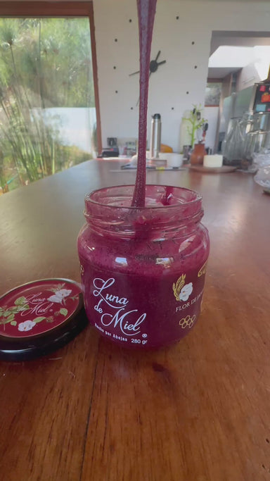 miel natural con flor de jamaica
